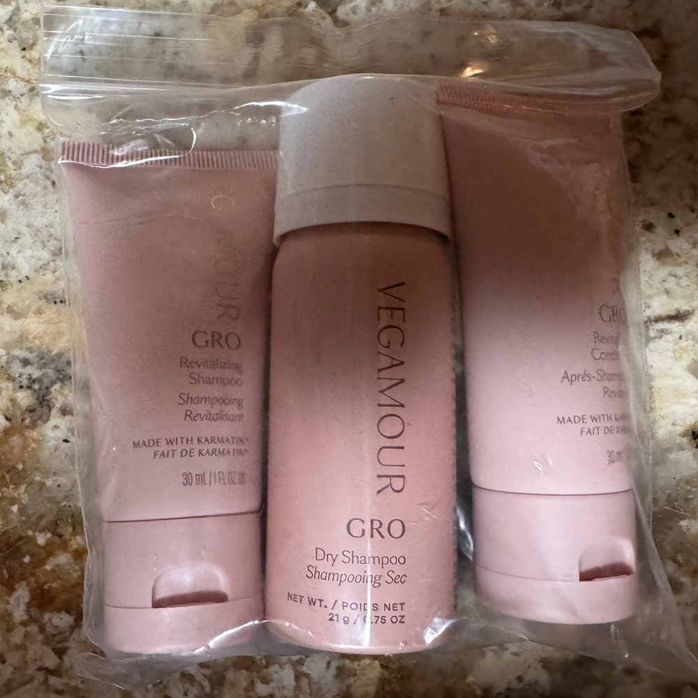 💜 New Vegamour Gro Travel Size Shampoo Conditioner and Dry Shampoo Set